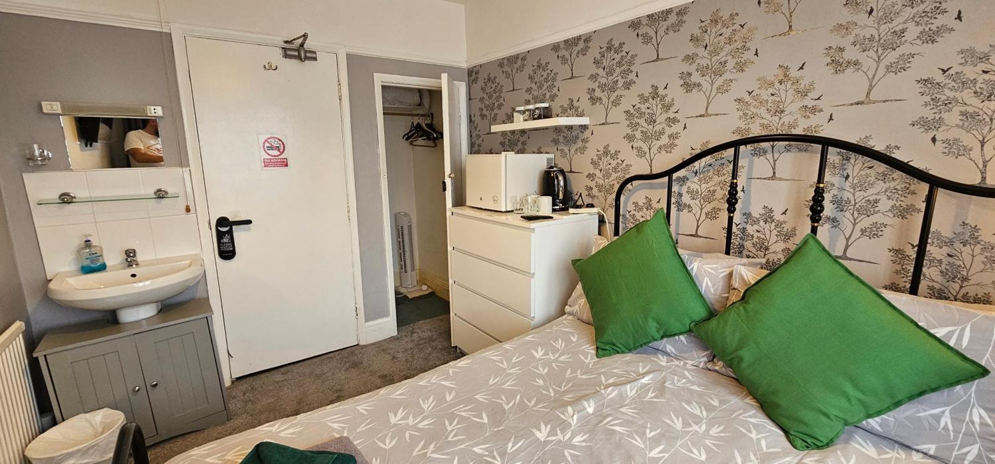 The Roslyn Guest House Paignton Luaran gambar